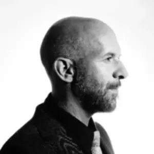 Neil Strauss